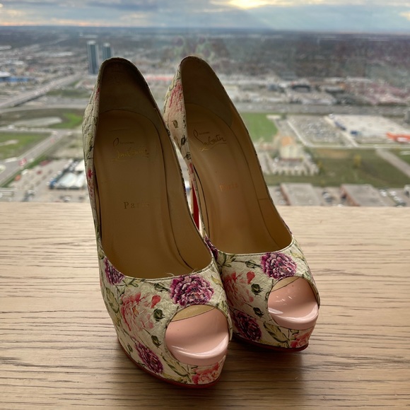 Christian Louboutins - Picture 5 of 5